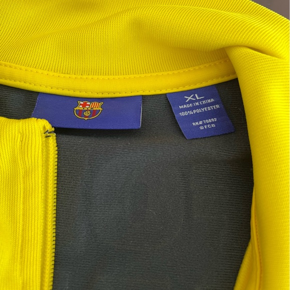 XL runs small great value - Picture 2 of 3